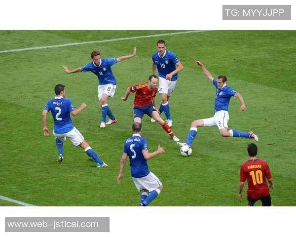 伊涅斯塔在对阵巴黎时的精彩表现与战术分析 伊涅斯塔在对阵巴黎时的精彩表现与战术分析