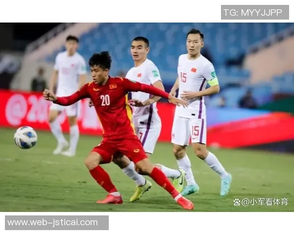 国足与伊朗精彩对决录像回放央视全程直播分析与解读
