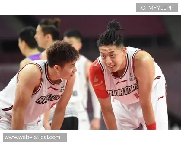 季后赛精彩回放山东队与北京队的巅峰对决全景解析